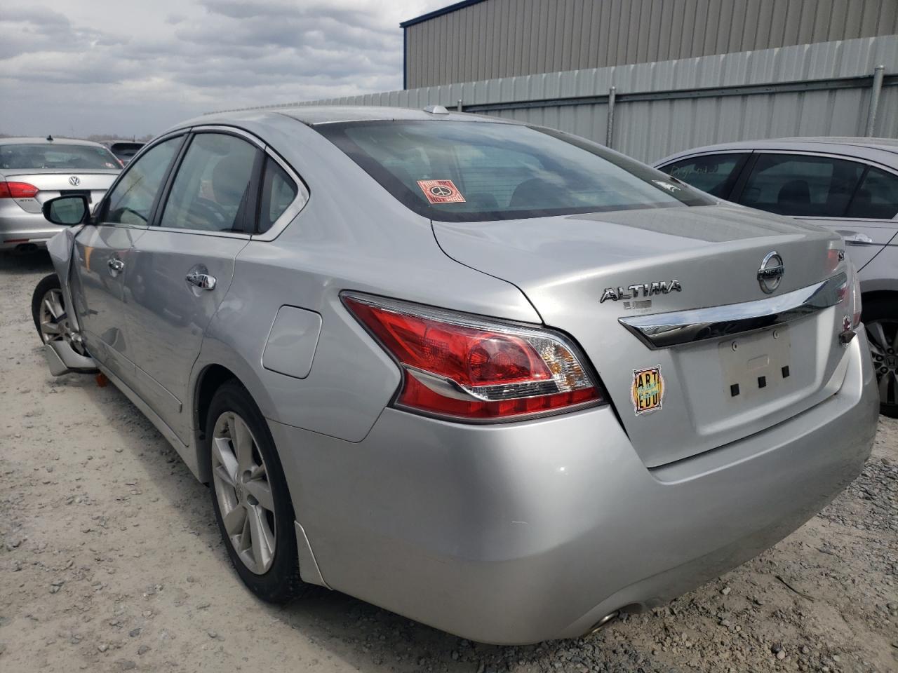 Photo 3 from auction – 2015 NISSAN ALTIMA 2.5 with VIN 1N4AL3APXFC165236