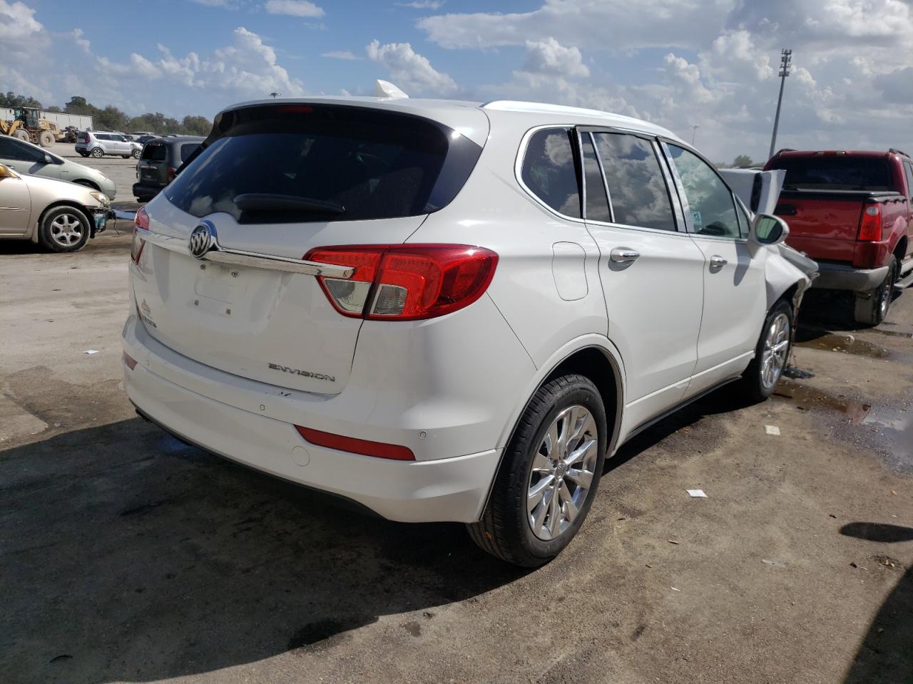 Photo 4 from auction – 2017 BUICK ENVISION E with VIN LRBFXBSA0HD178162