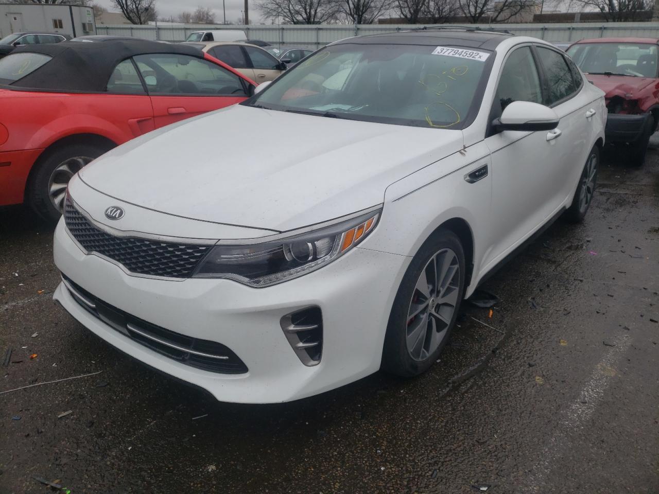 Photo 2 from auction – 2016 KIA OPTIMA SX with VIN 5XXGW4L2XGG090543
