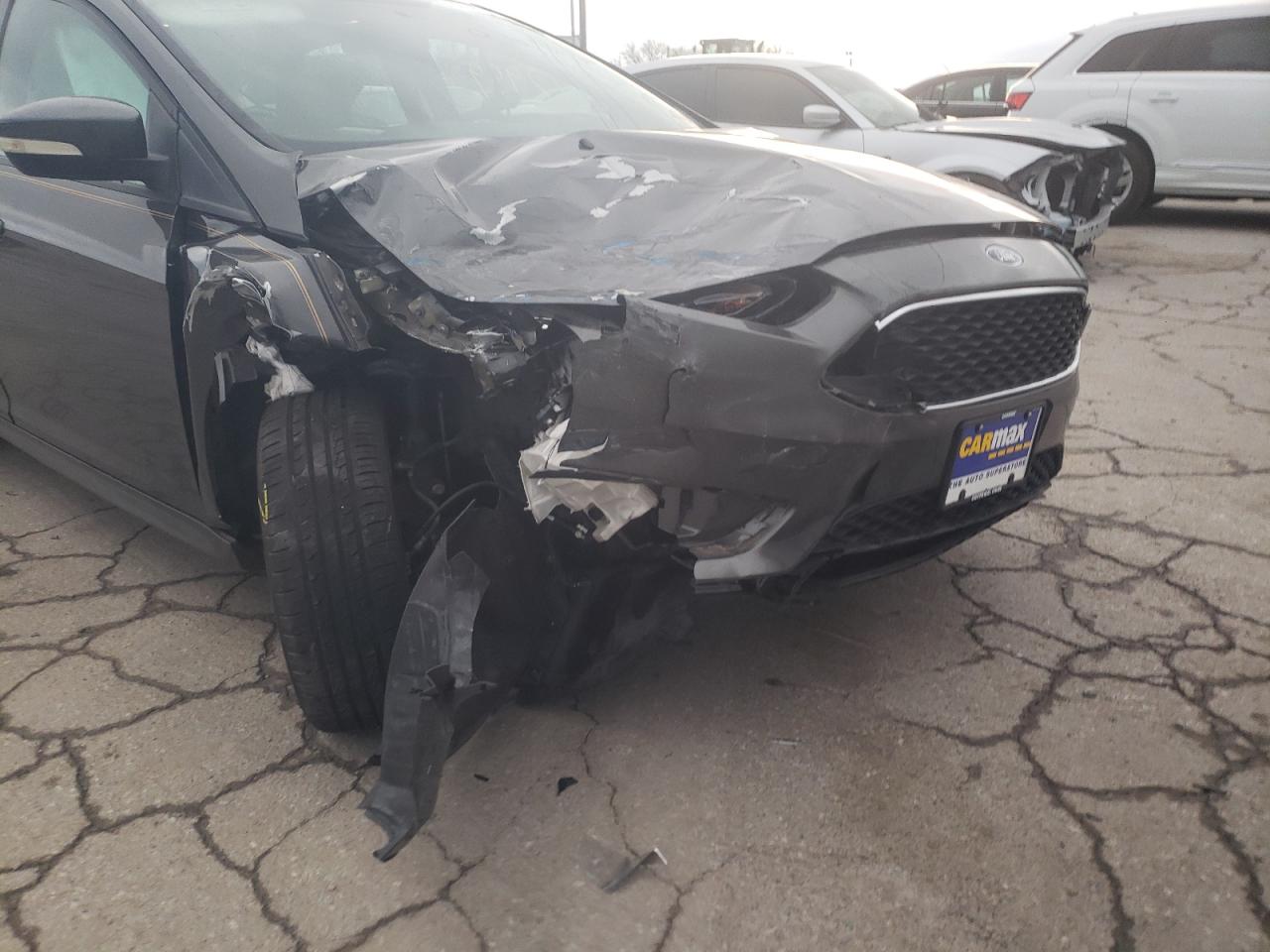 Photo 9 from auction – 2015 FORD FOCUS SE with VIN 1FADP3K21FL378256