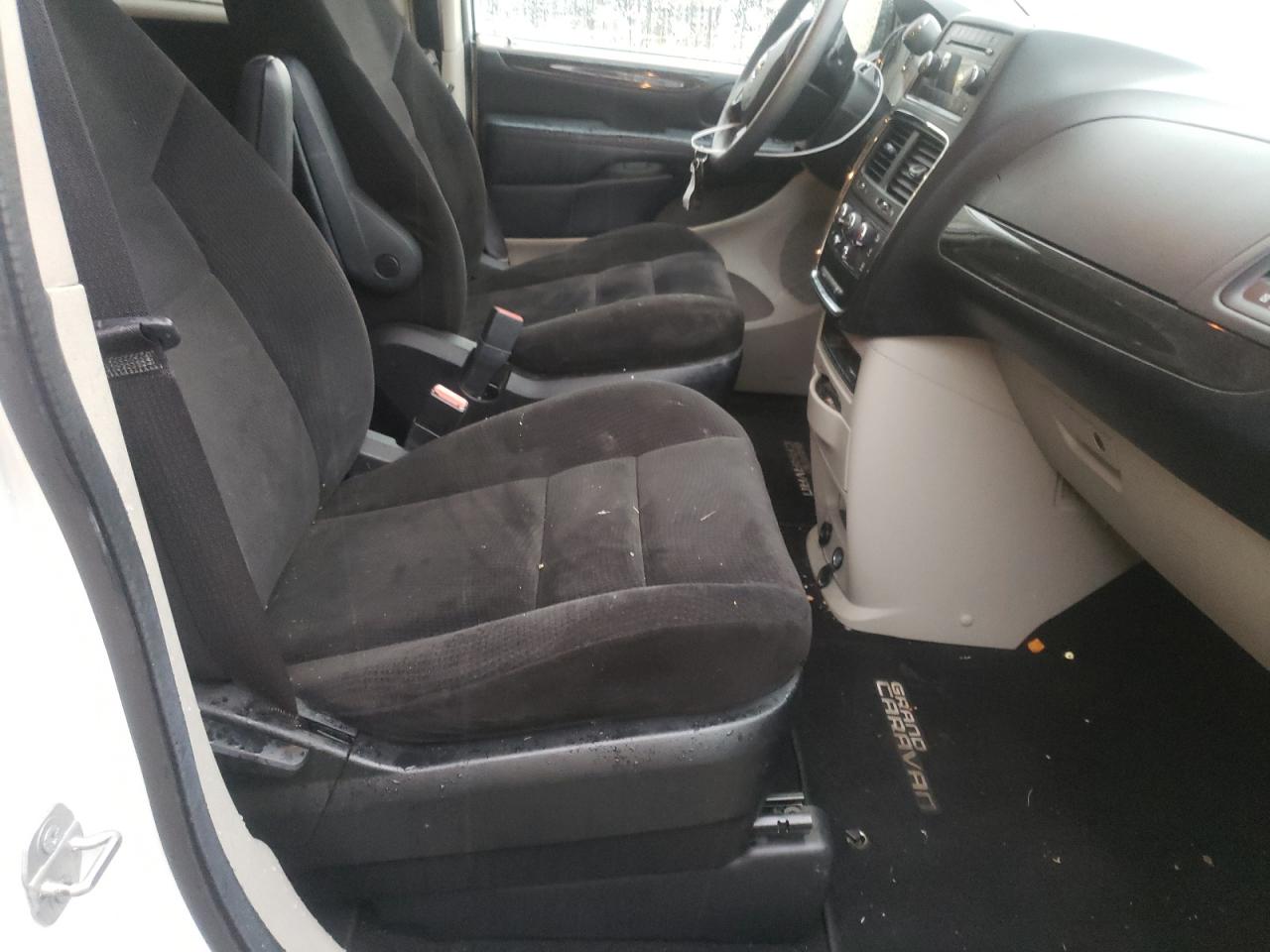 Photo 5 from auction – 2015 DODGE GRAND CARA with VIN 2C4RDGBG2FR511268
