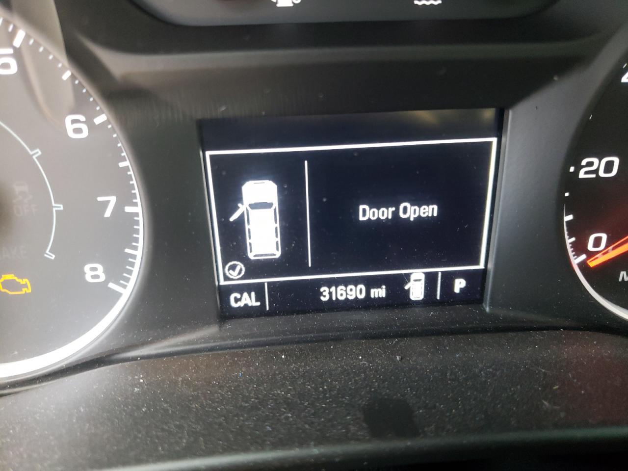 Photo 8 from auction – 2018 GMC ACADIA SLE with VIN 1GKKNKLA4JZ196794