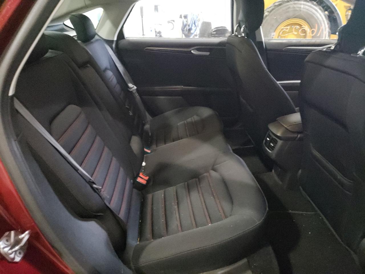 Photo 6 from auction – 2014 FORD FUSION SE with VIN 3FA6P0LU7ER354745