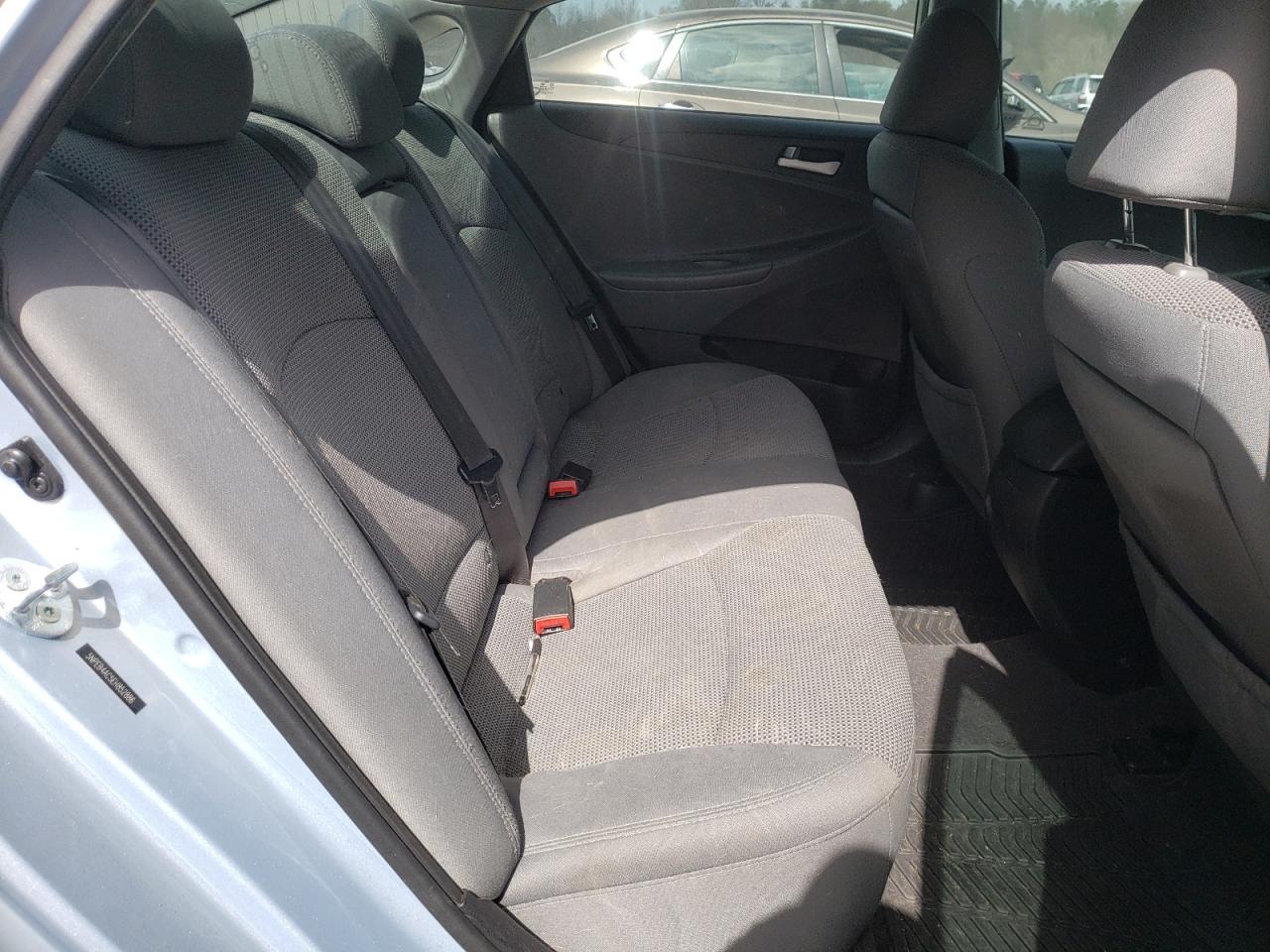Photo 6 from auction – 2014 HYUNDAI SONATA GLS with VIN 5NPEB4AC5EH852886
