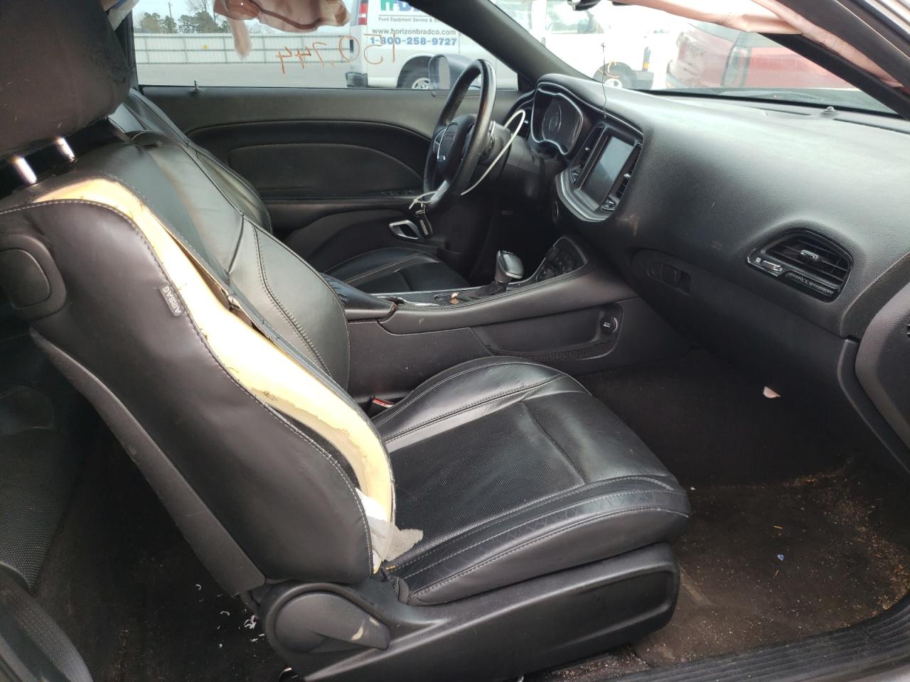 Photo 5 from auction – 2015 DODGE CHALLENGER with VIN 2C3CDZBT7FH727335