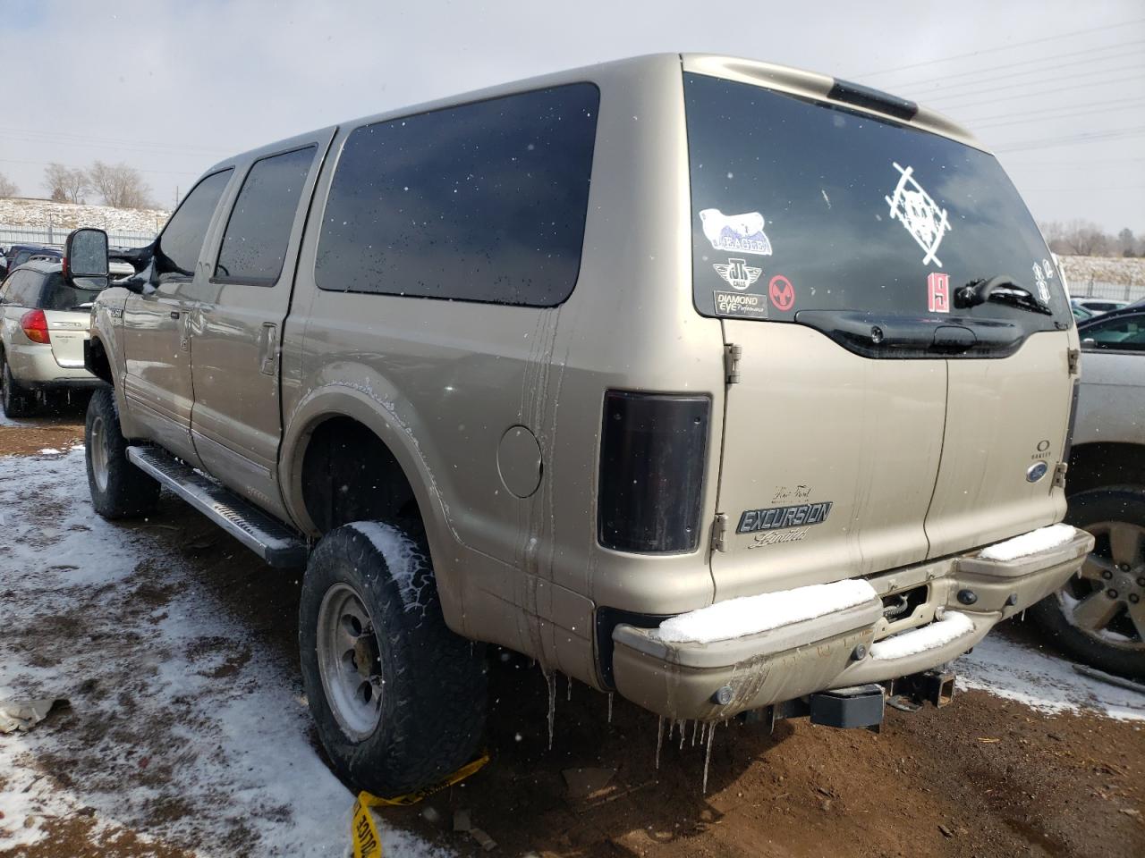 Photo 3 from auction – 2004 FORD EXCURSION with VIN 1FMSU43P14EB94832