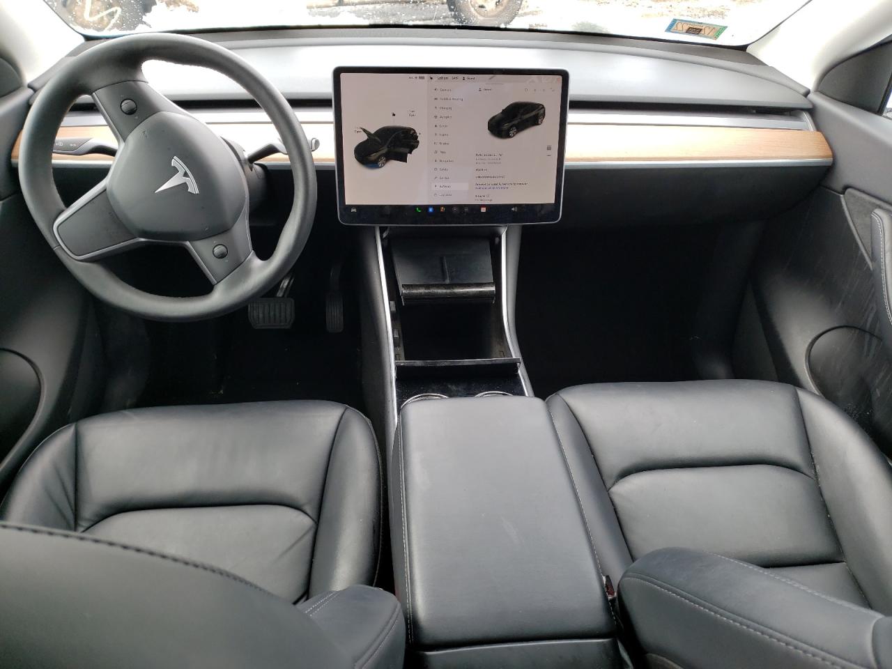 Photo 9 from auction – 2020 TESLA MODEL Y with VIN 5YJYGDEE4LF014127