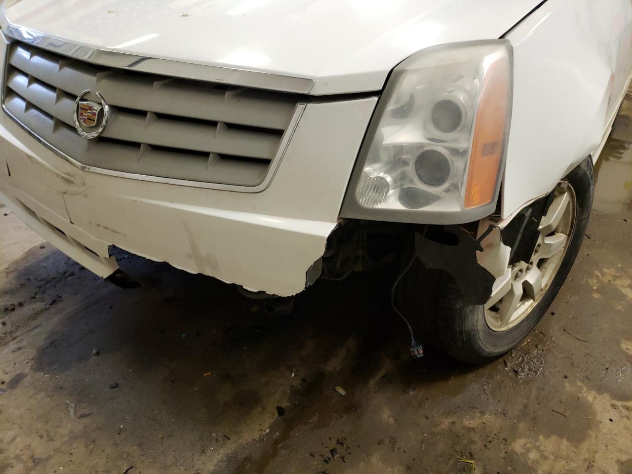 Photo 9 from auction – 2008 CADILLAC SRX with VIN 1GYEE437380212436
