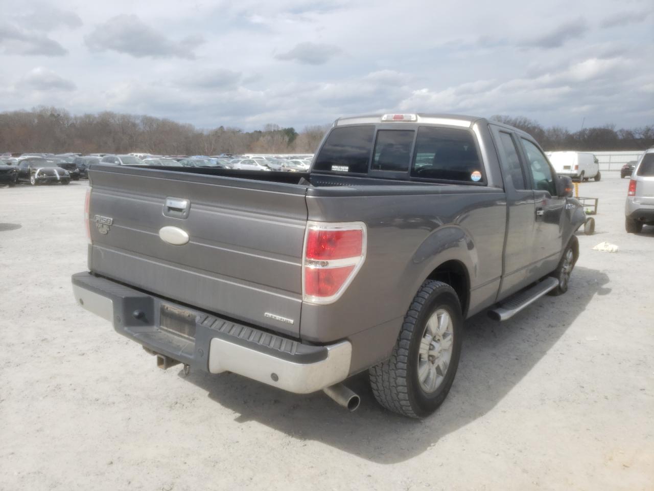 Photo 4 from auction – 2011 FORD F150 SUPER with VIN 1FTEX1CM7BFC62426