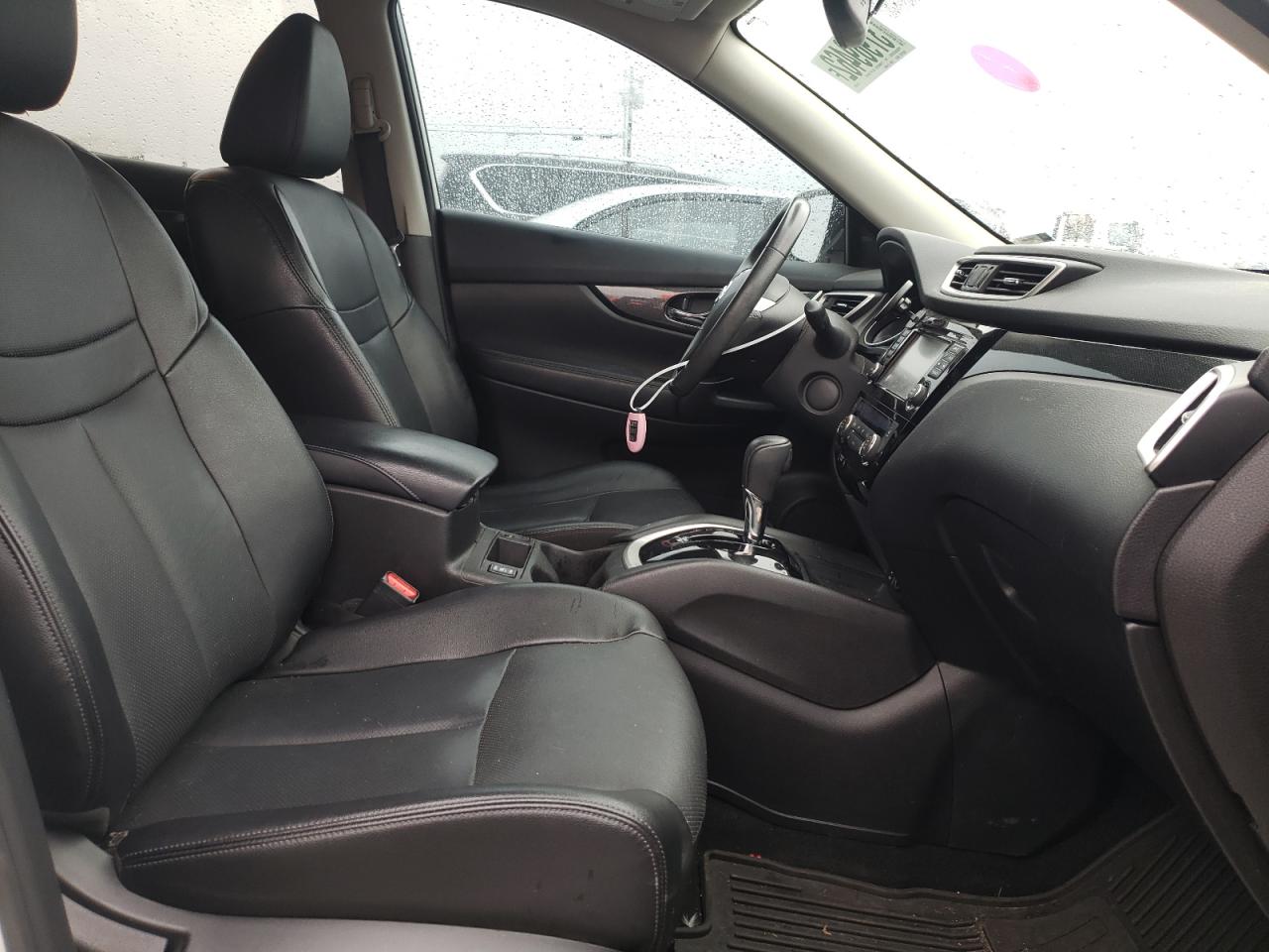 Photo 5 from auction – 2015 NISSAN ROGUE S with VIN 5N1AT2MT5FC882281