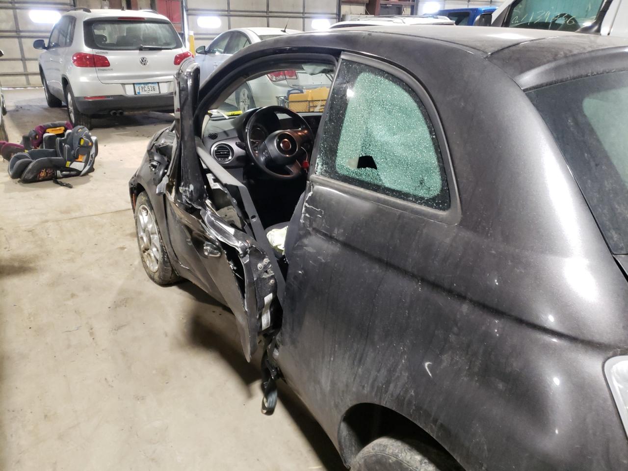 Фото 9 с аукциона – 2014 FIAT 500 POP с VIN 3C3CFFAR7ET209620