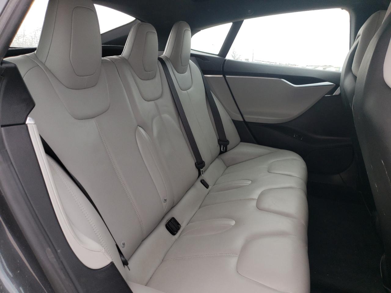 Photo 6 from auction – 2016 TESLA MODEL S with VIN 5YJSA1E29GF148410