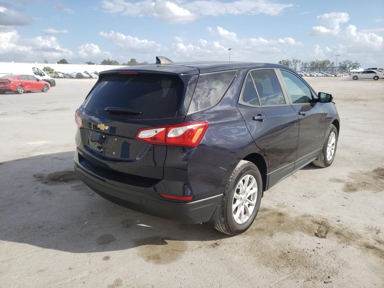 Photo 4 from auction – 2020 CHEVROLET EQUINOX LS with VIN 3GNAXHEVXLS591610