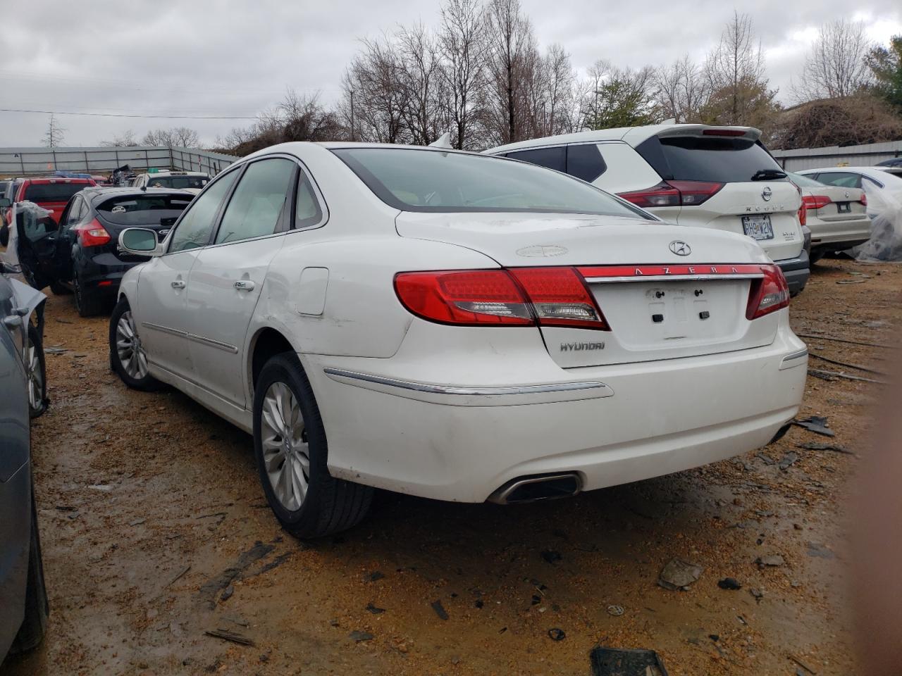 Photo 3 from auction – 2011 HYUNDAI AZERA GLS with VIN KMHFC4DD2BA539766