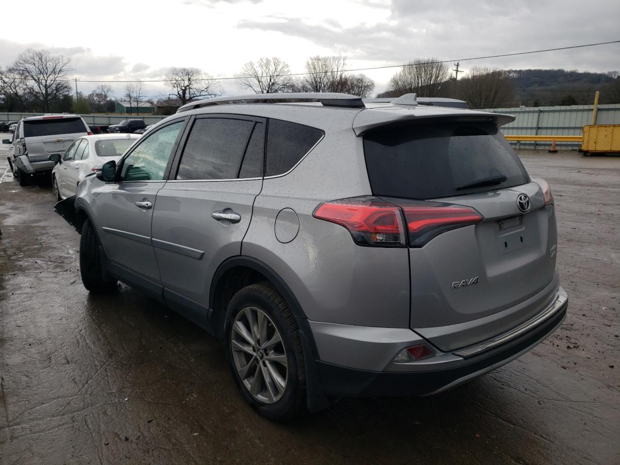 Photo 3 from auction – 2017 TOYOTA RAV4 LIMIT with VIN 2T3DFREV1HW684556