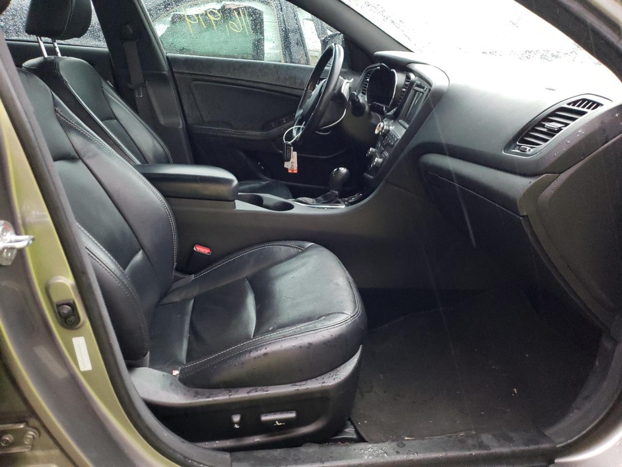 Photo 5 from auction – 2013 KIA OPTIMA SX with VIN 5XXGR4A69DG185085