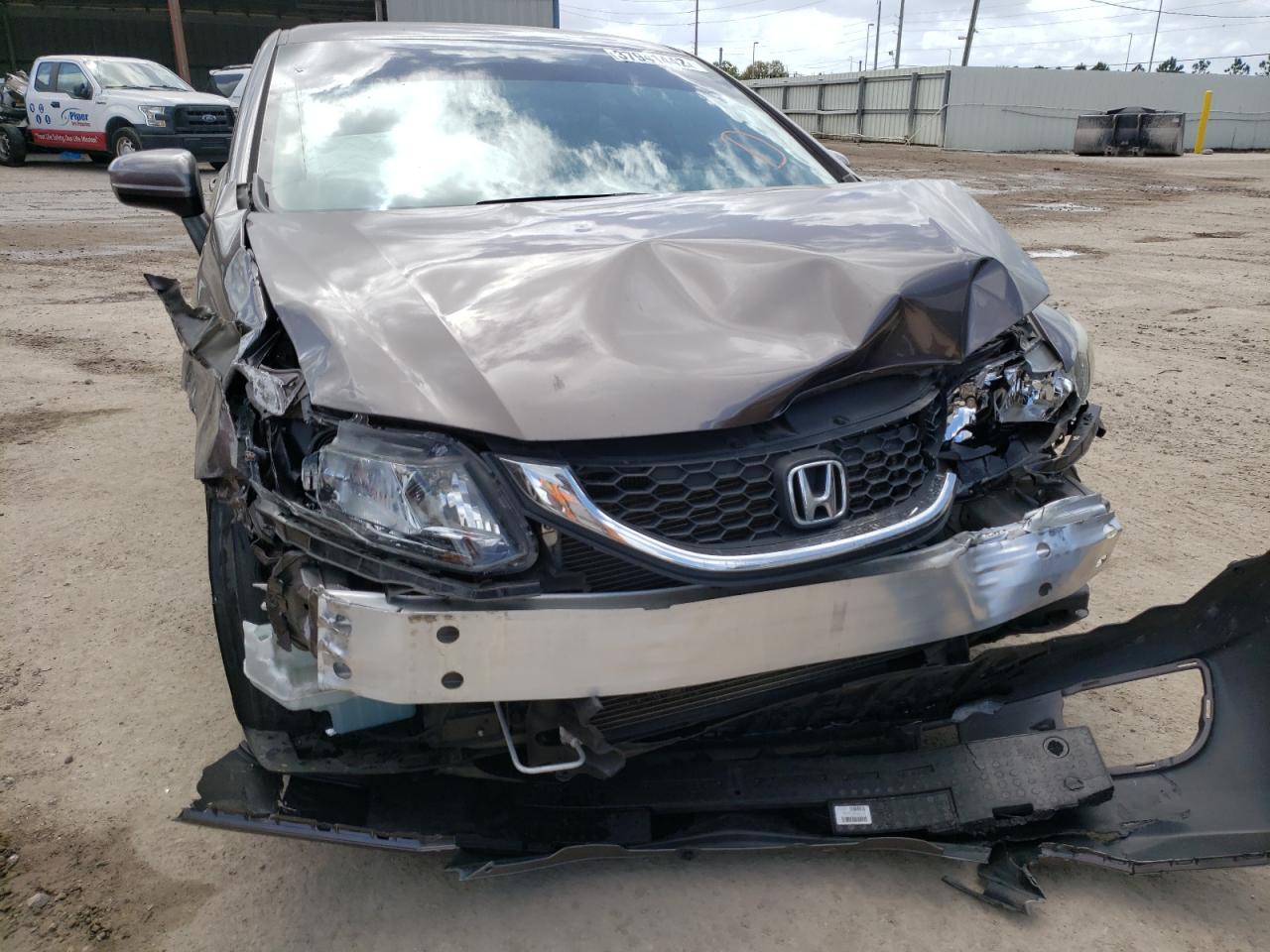 Photo 9 from auction – 2014 HONDA CIVIC LX with VIN 19XFB2F51EE246475