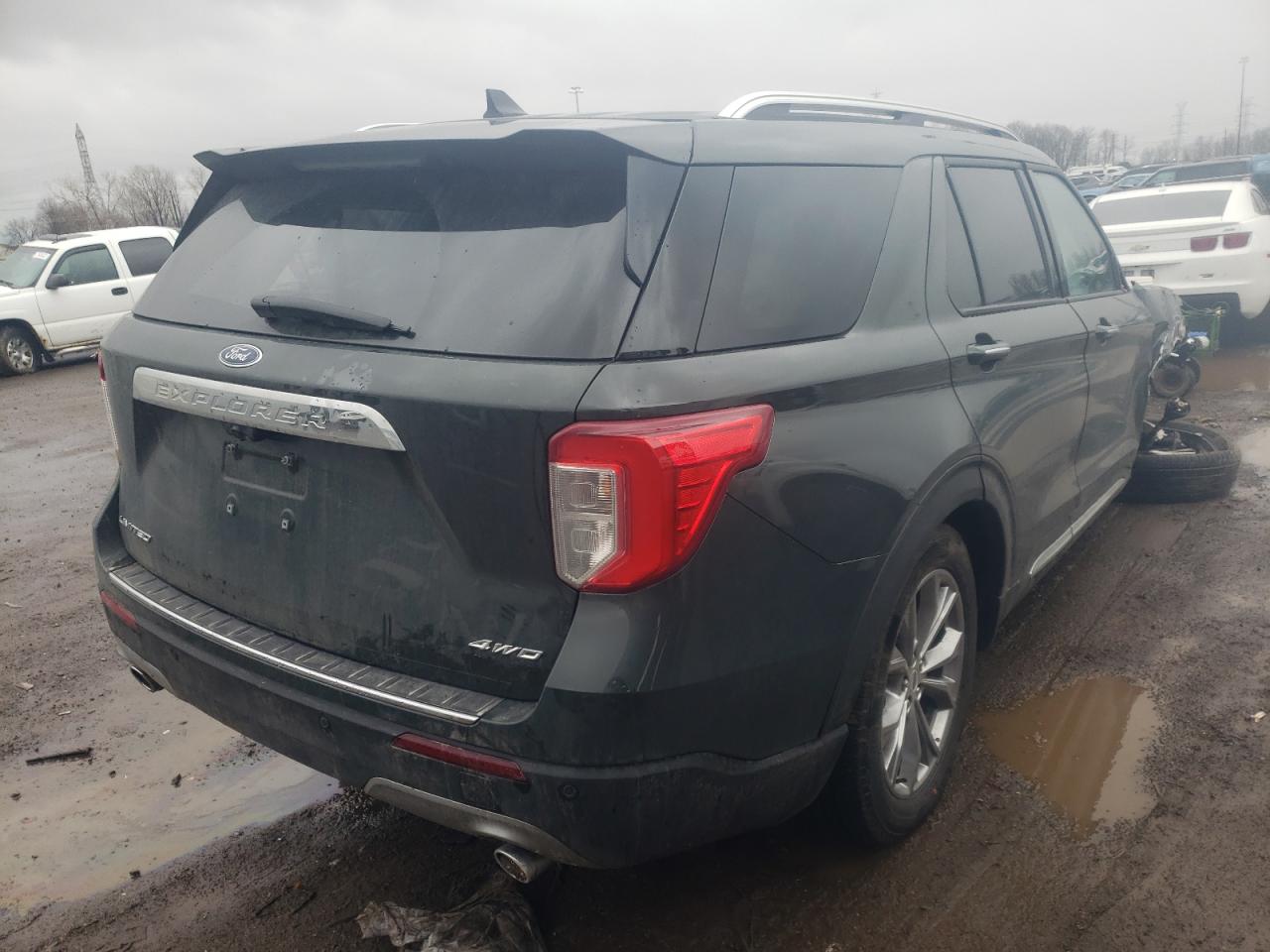 Foto 4 de la subasta – 2021 FORD EXPLORER L con VIN 1FMSK8FH8MGC35172