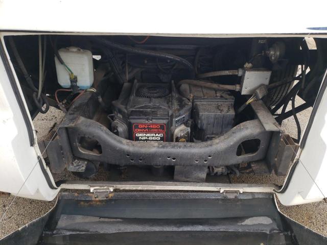Photo 7 from auction – 2000 FREIGHTLINER CHASSIS X with VIN 4UZ6XJCA7YCG53465