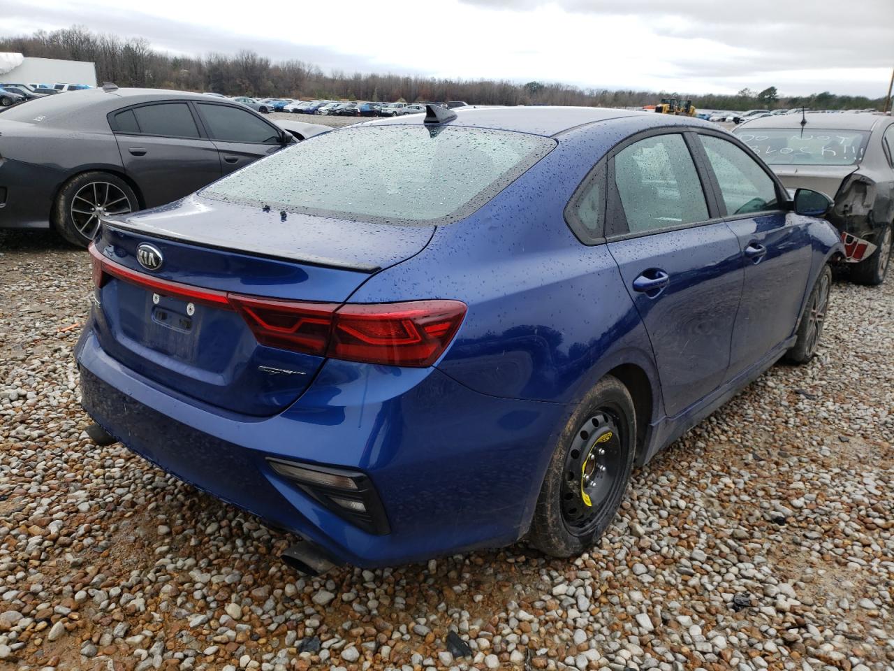 Photo 4 from auction – 2021 KIA FORTE GT with VIN 3KPF44AC8ME373119