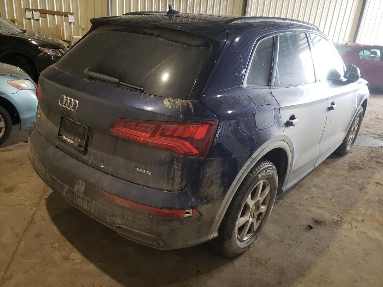 Photo 4 from auction – 2019 AUDI Q5 TECHNIK with VIN WA1FNAFY8K2034851