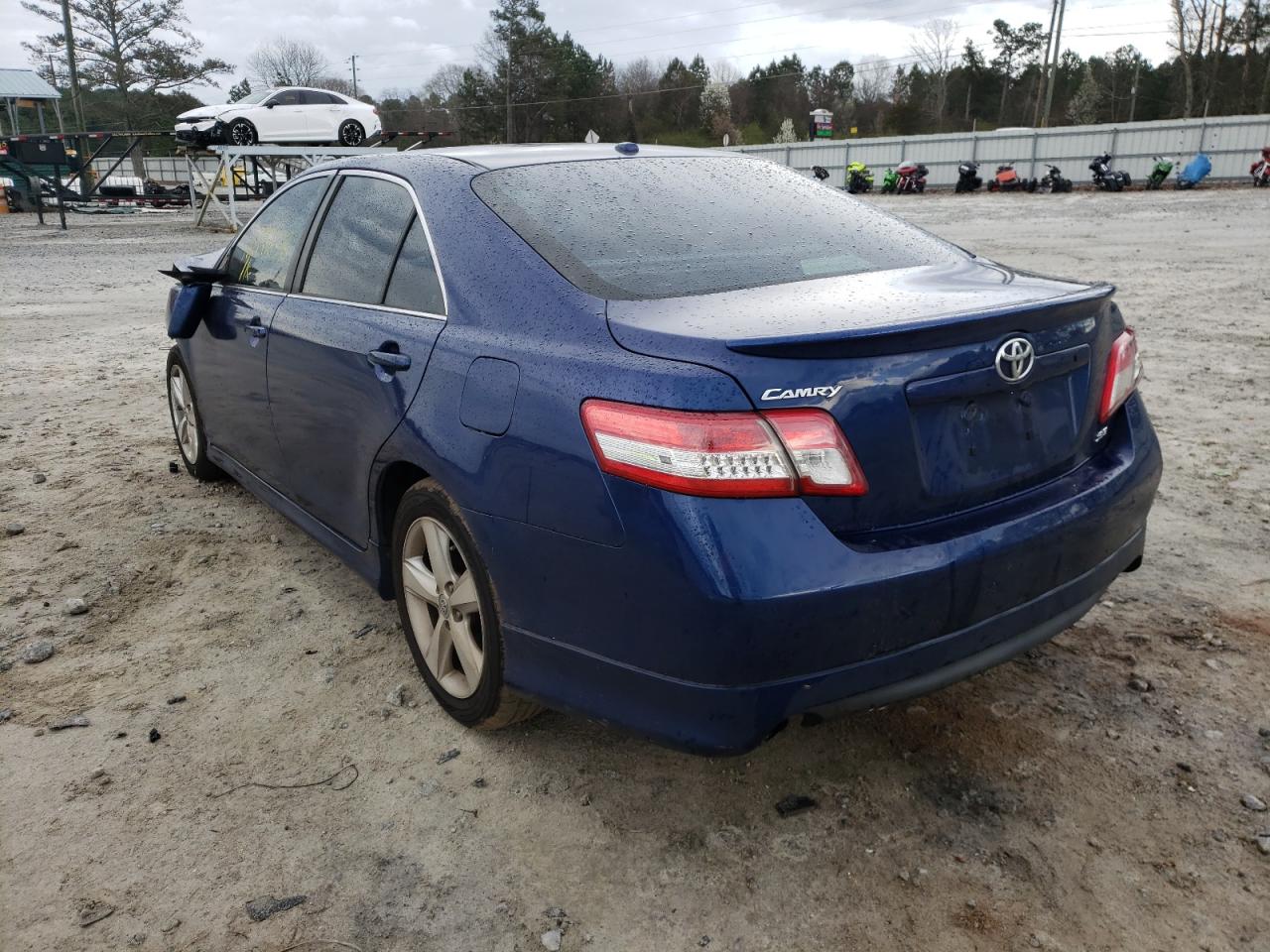 Photo 3 from auction – 2011 TOYOTA CAMRY BASE with VIN 4T1BF3EK7BU765409