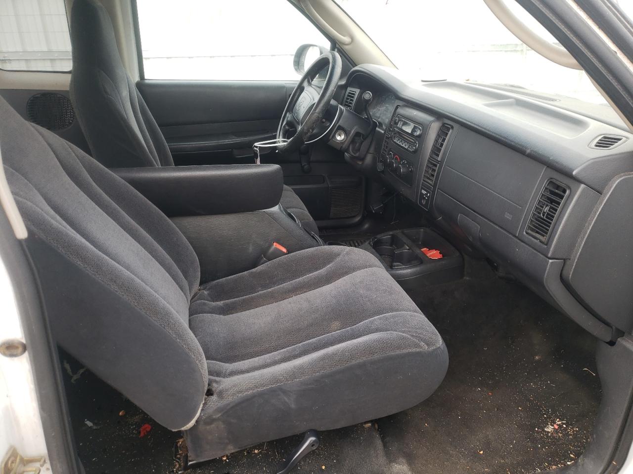 Photo 5 from auction – 2002 DODGE DAKOTA BAS with VIN 1B7GG12X02S645006