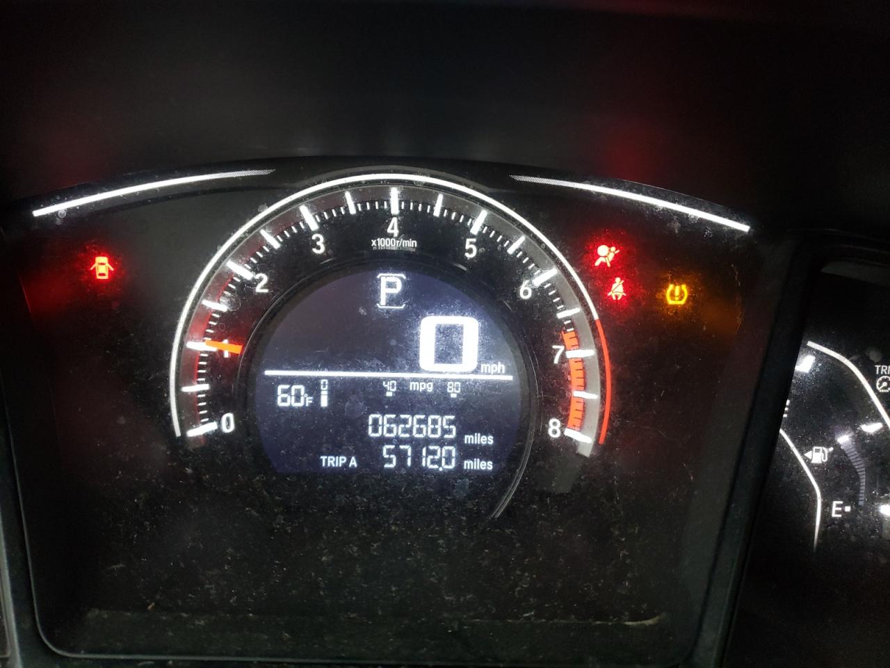Photo 8 from auction – 2016 HONDA CIVIC LX with VIN 2HGFC2F59GH523394