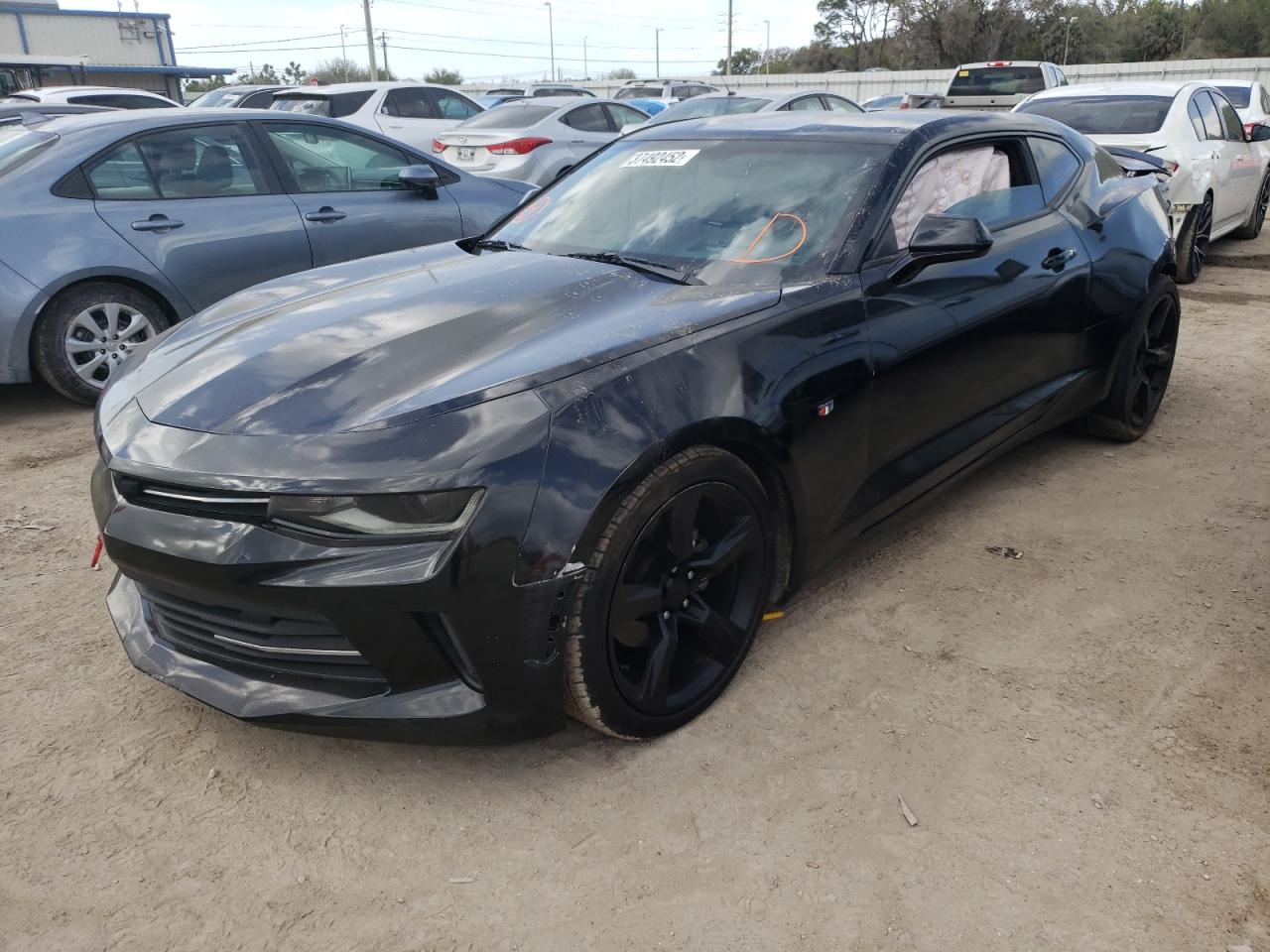 Photo 2 from auction – 2016 CHEVROLET CAMARO LT with VIN 1G1FD1RS1G0167799