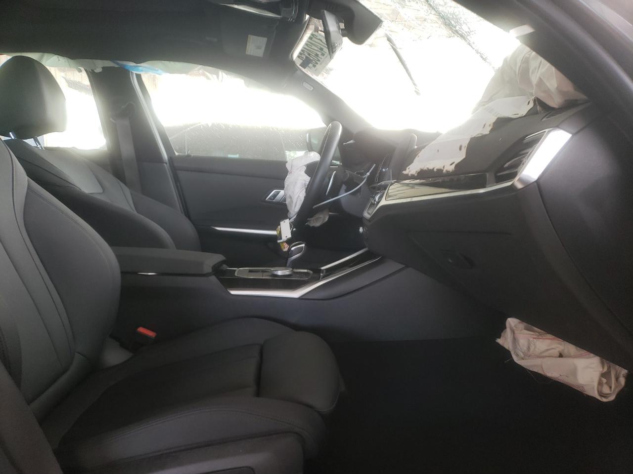 Photo 5 from auction – 2020 BMW 330I with VIN 3MW5R1J02L8B36637