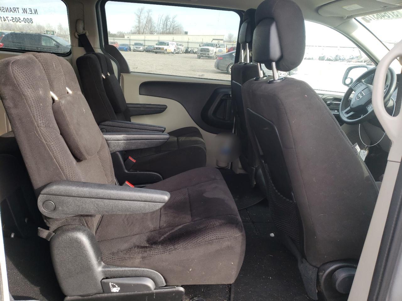 Photo 6 from auction – 2012 DODGE GRAND CARA with VIN 2C4RDGBG1CR302762