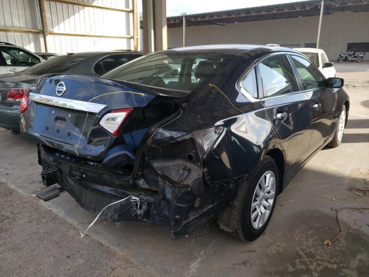 Photo 4 from auction – 2017 NISSAN ALTIMA 2.5 with VIN 1N4AL3AP1HN362173