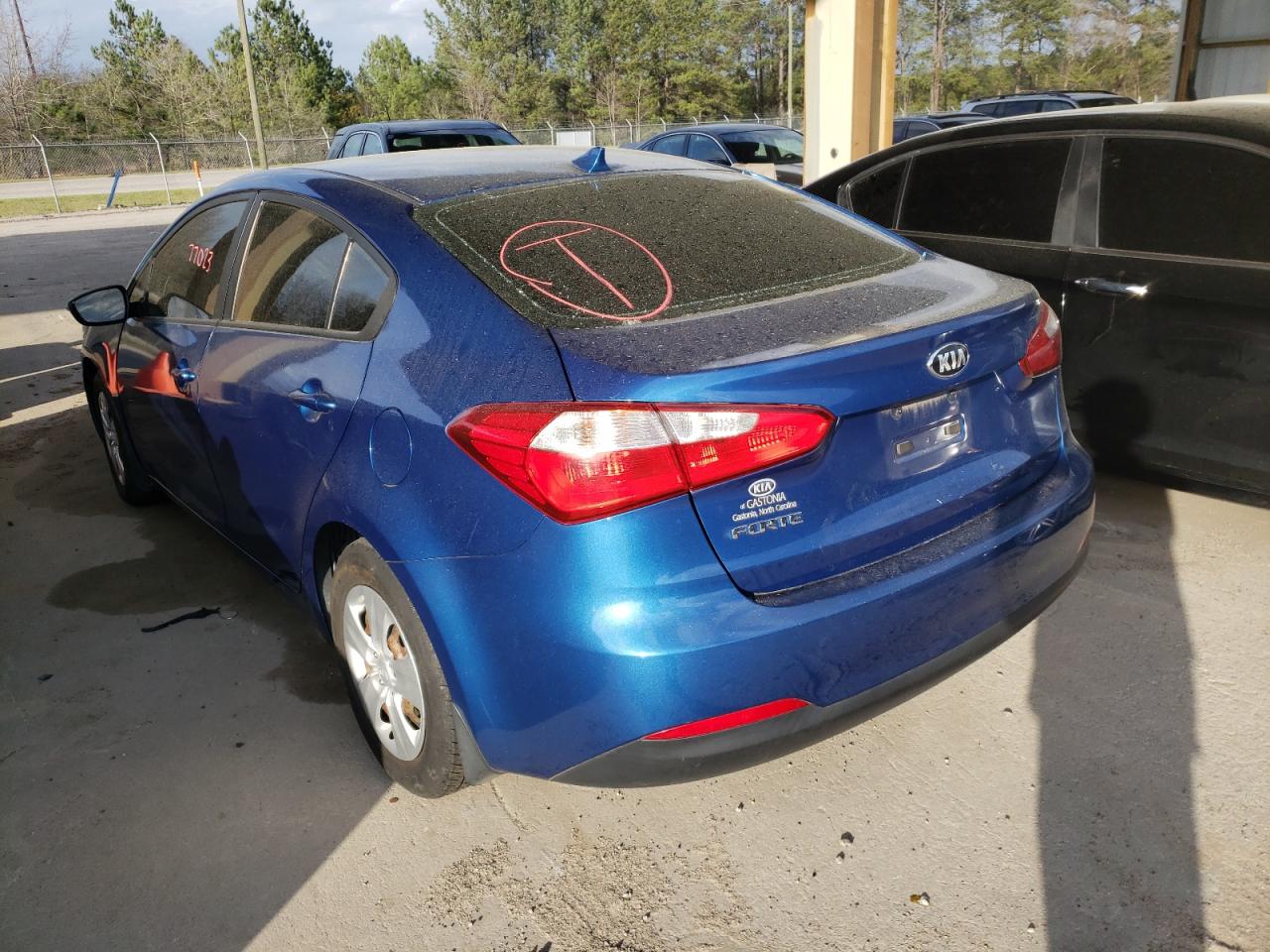 Photo 3 from auction – 2015 KIA FORTE LX with VIN KNAFX4A64F5258904