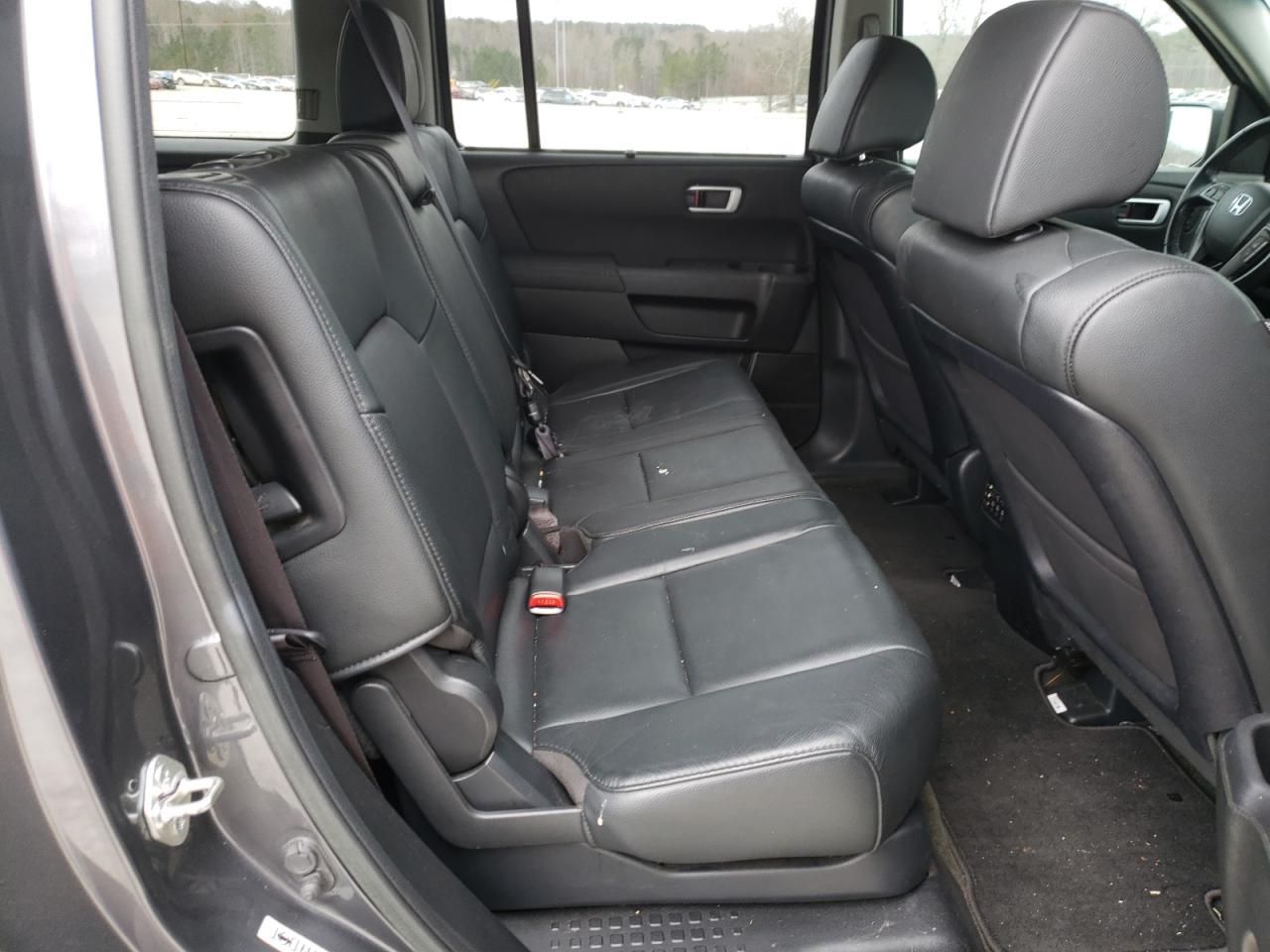 Photo 6 from auction – 2013 HONDA PILOT TOUR with VIN 5FNYF4H96DB072906