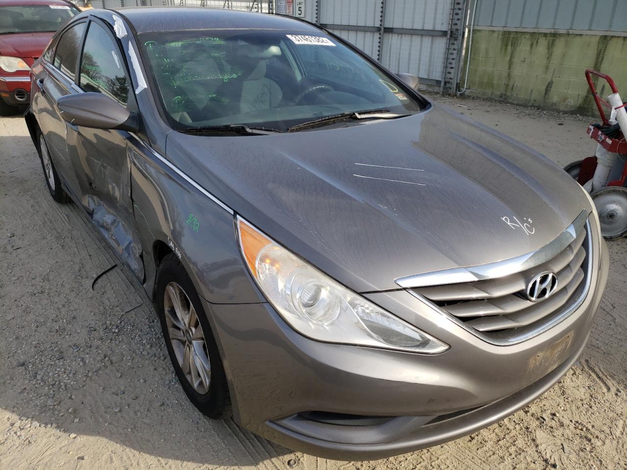 Photo 1 from auction – 2012 HYUNDAI SONATA GLS with VIN 5NPEB4AC1CH382868