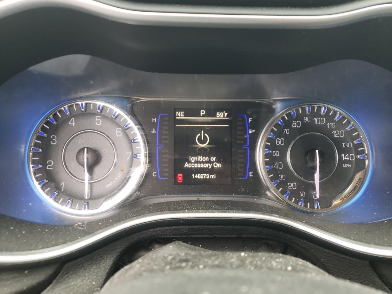 Photo 8 from auction – 2015 CHRYSLER 200 LIMITE with VIN 1C3CCCAB2FN708479