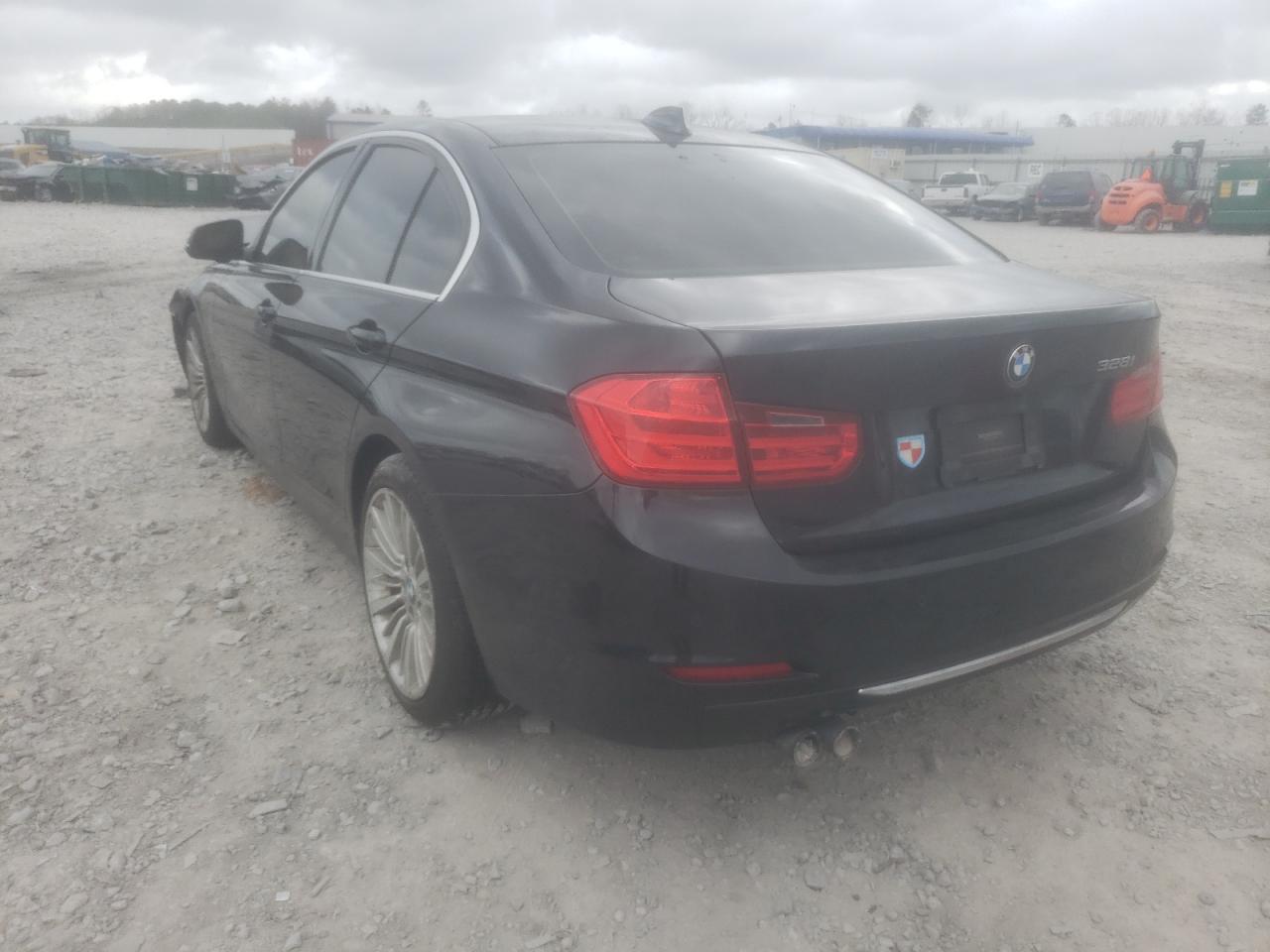 Photo 3 from auction – 2012 BMW 328 I with VIN WBA3A5C53CF256307