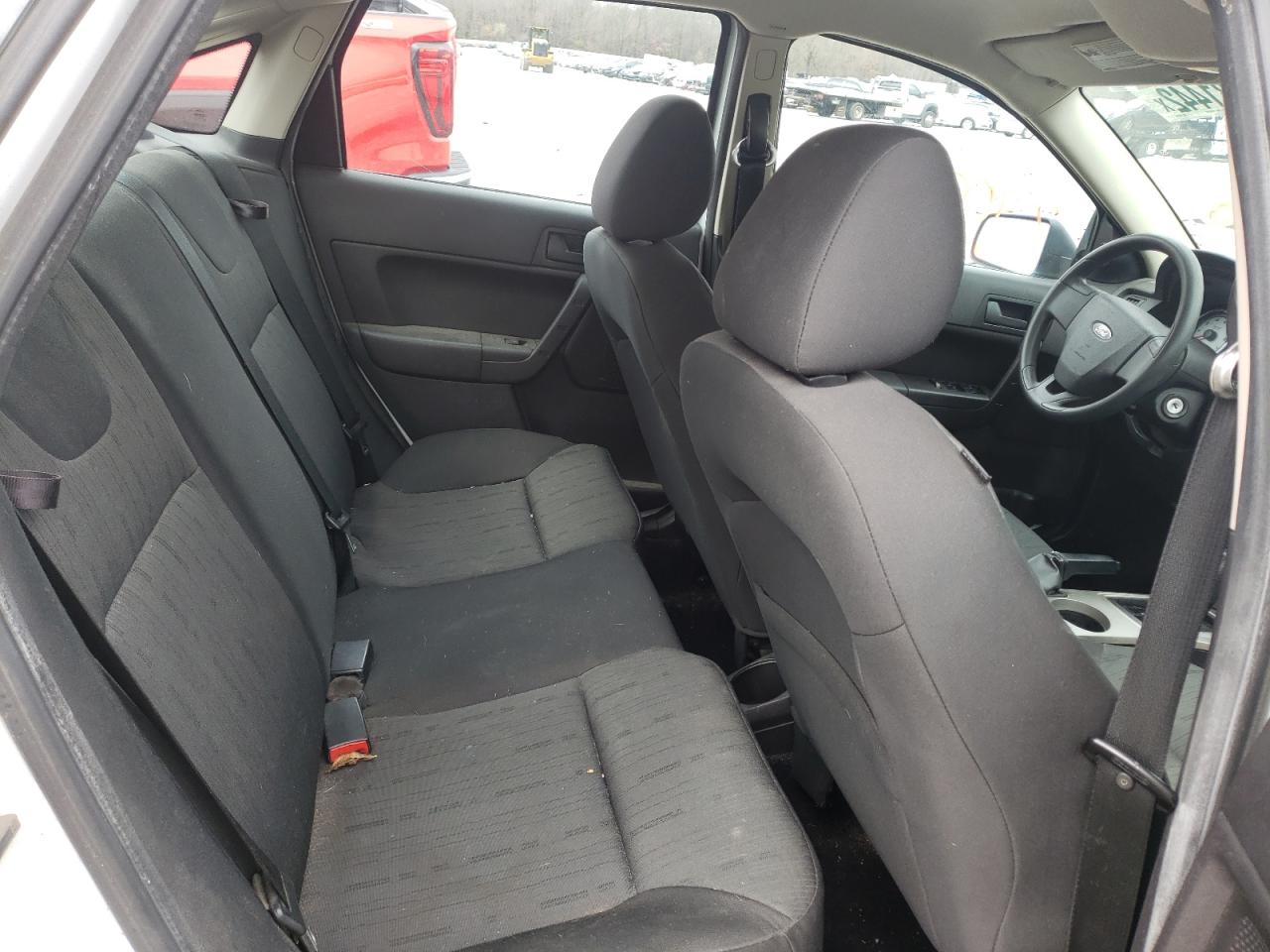 Photo 6 from auction – 2008 FORD FOCUS SE with VIN 1FAHP35N58W108648