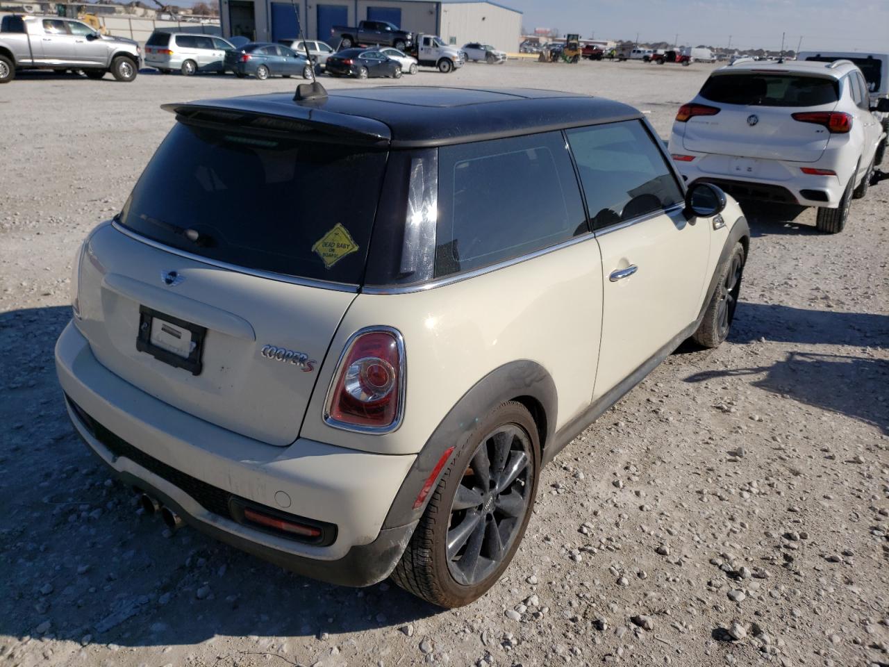 Photo 4 from auction – 2013 MINI COOPER S with VIN WMWSV3C50DT392143