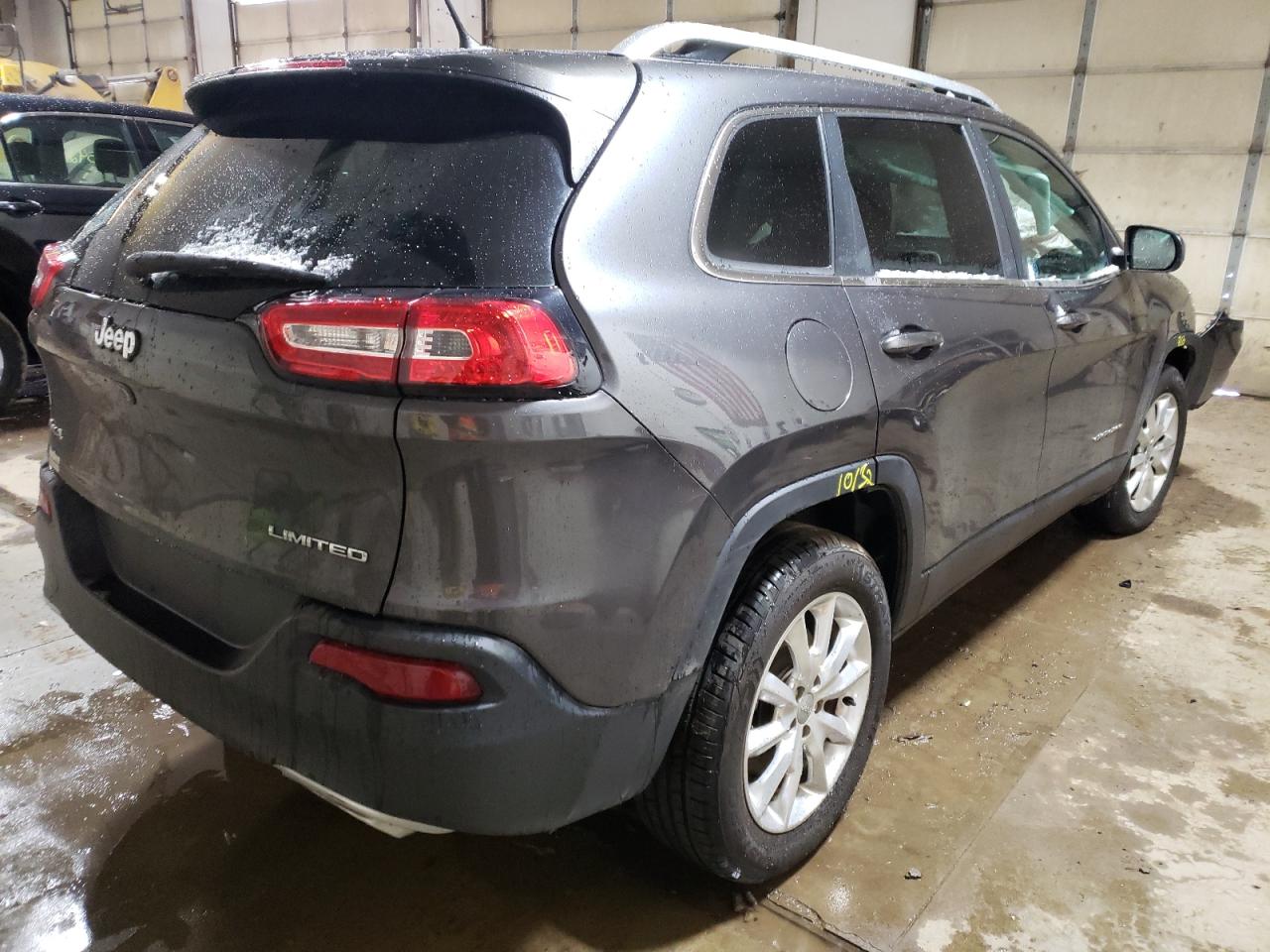 Photo 4 from auction – 2015 JEEP CHEROKEE L with VIN 1C4PJMDSXFW527970