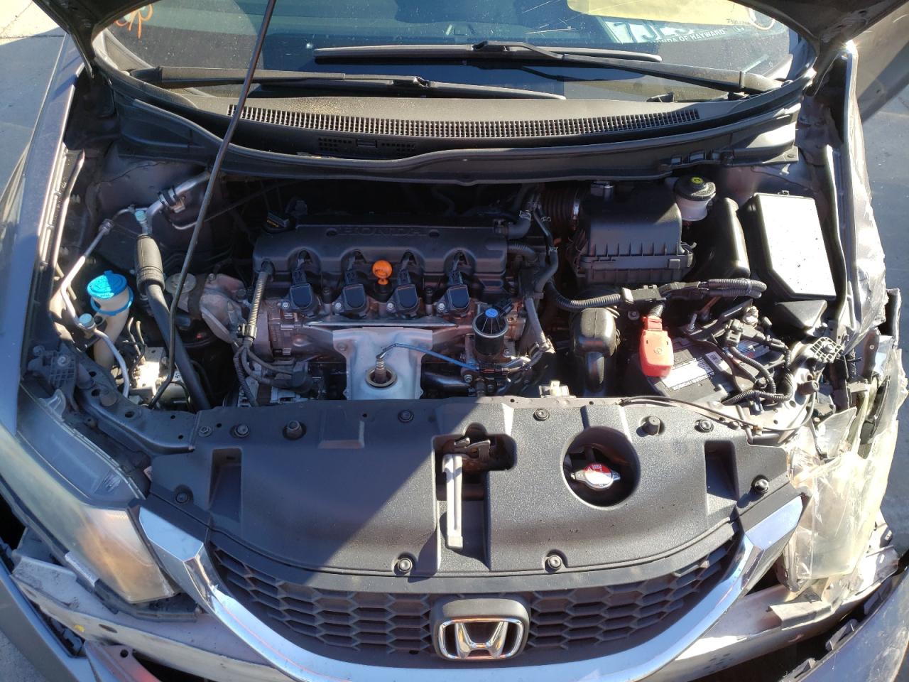 Photo 7 from auction – 2015 HONDA CIVIC LX with VIN 19XFB2F58FE203740