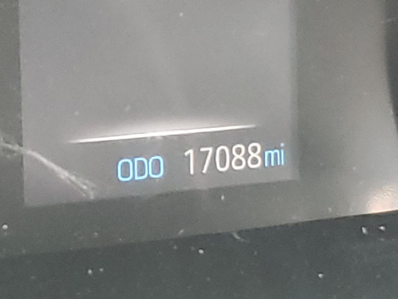 Photo 8 from auction – 2020 TOYOTA HIGHLANDER with VIN 5TDCZRAH5LS512334