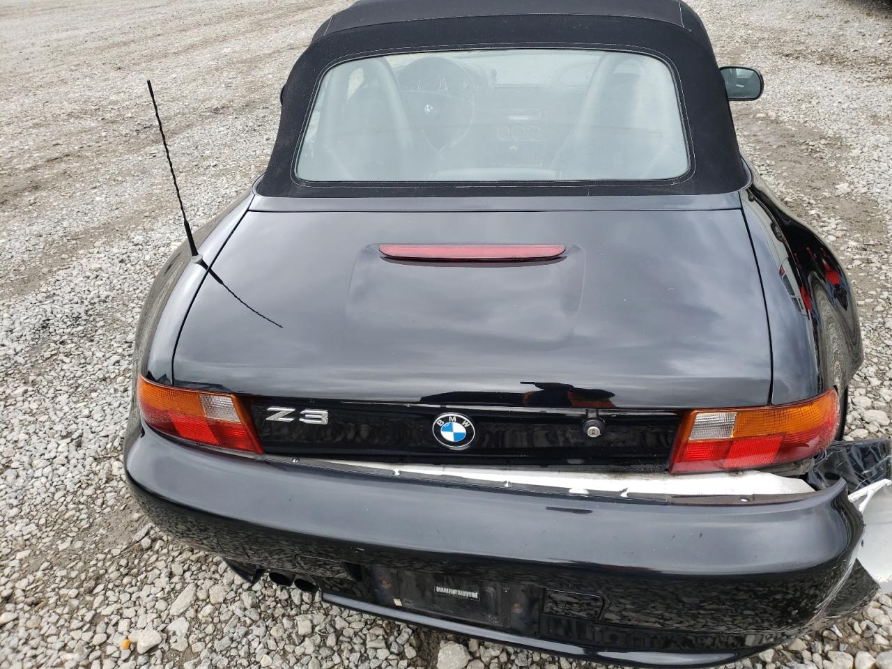 Photo 6 from auction – 1998 BMW Z3 2.8 with VIN 4USCJ3320WLC11955