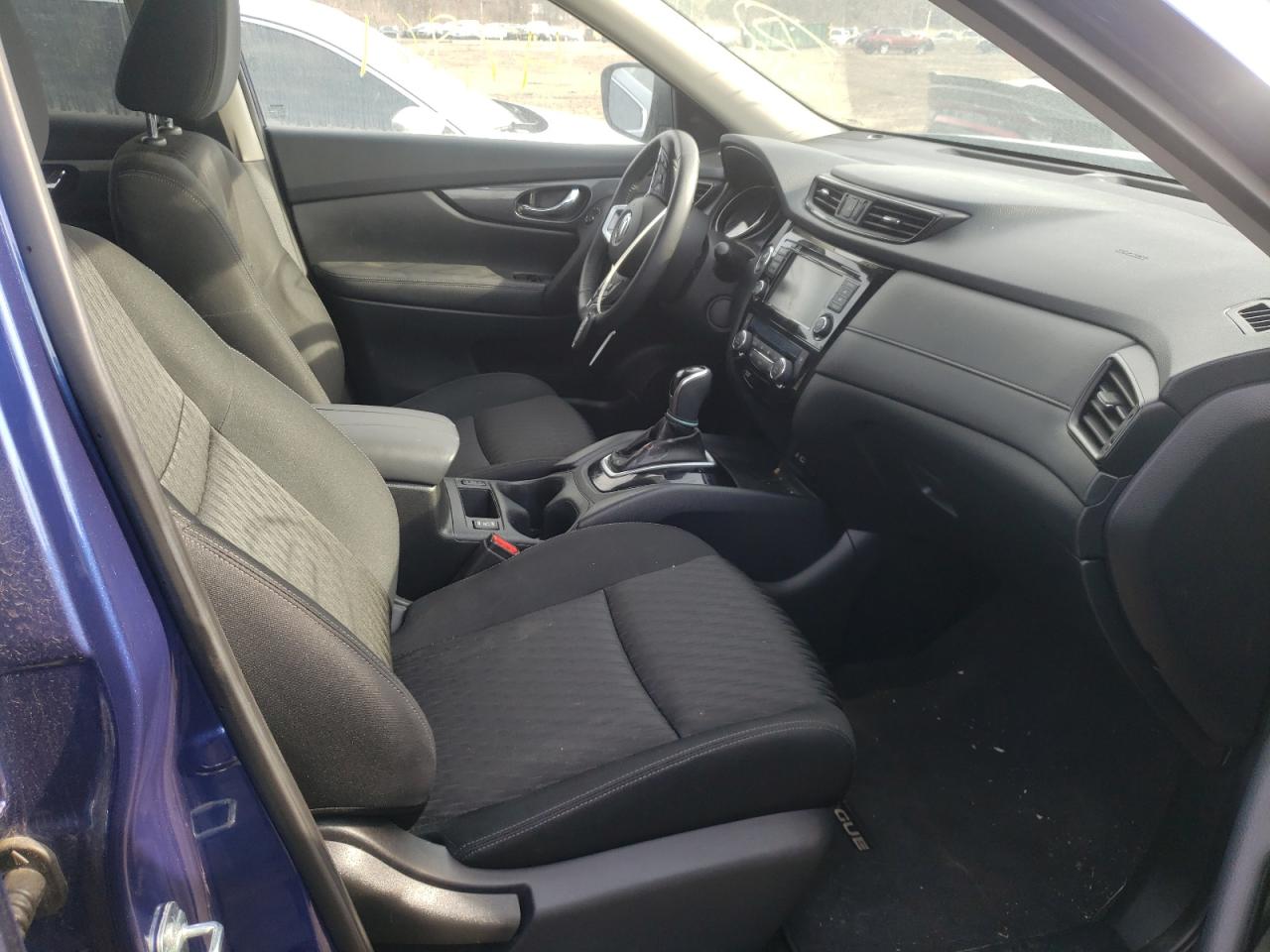 Photo 5 from auction – 2018 NISSAN ROGUE S with VIN KNMAT2MV7JP618048