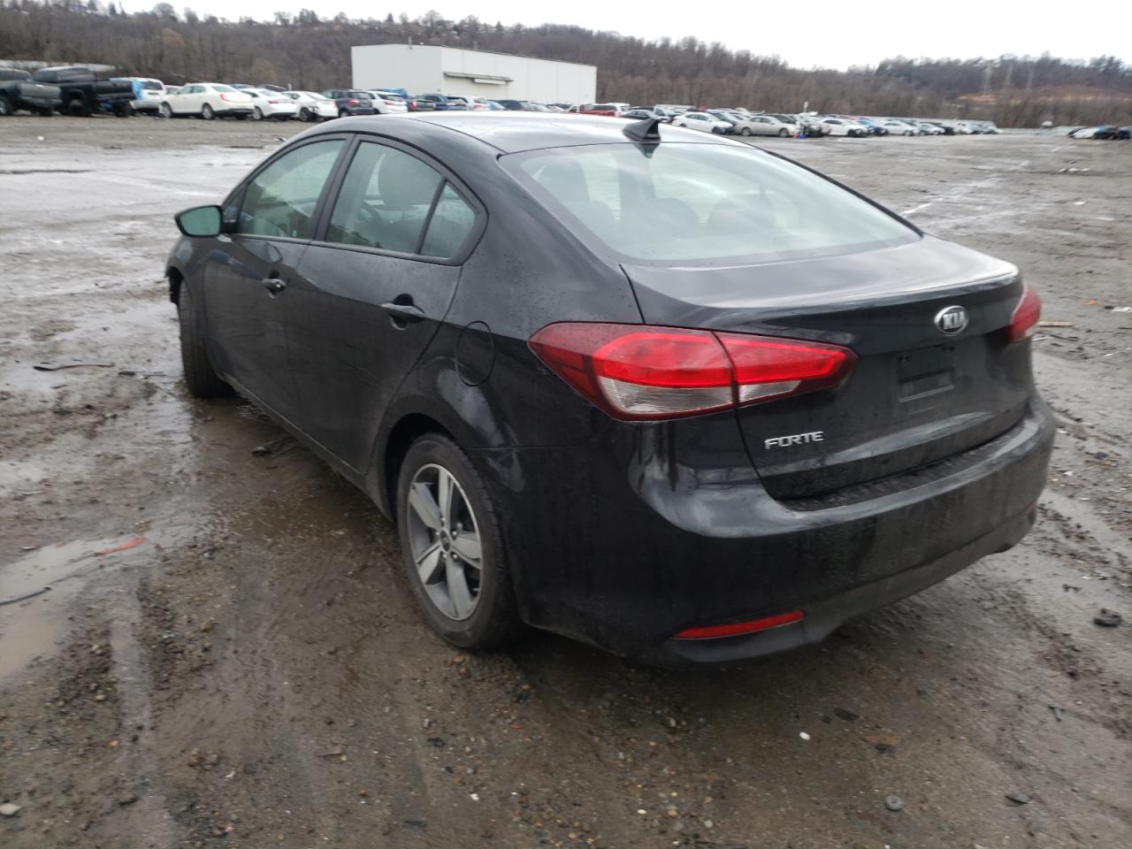 Photo 3 from auction – 2018 KIA FORTE LX with VIN 3KPFL4A71JE273302