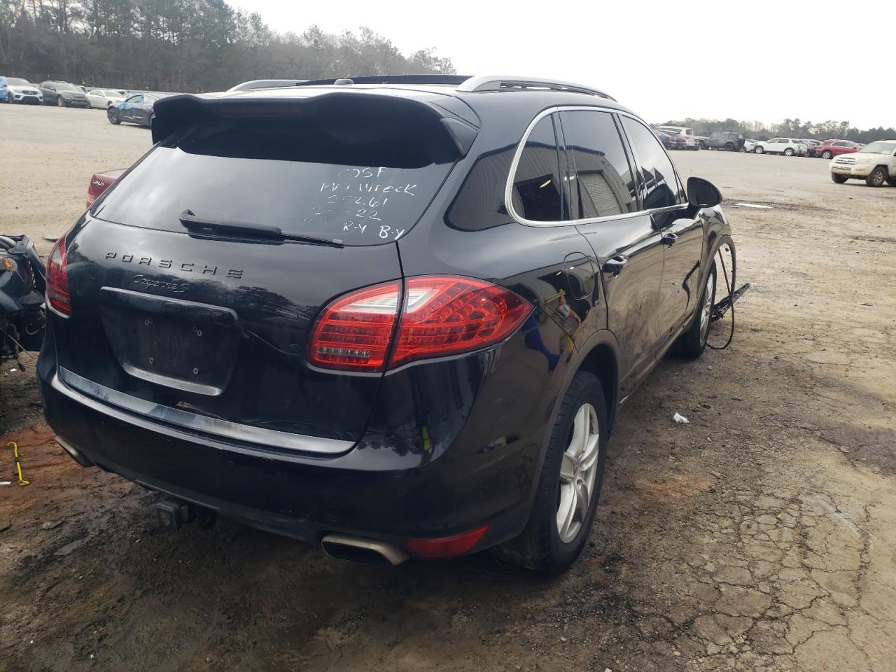 Photo 4 from auction – 2011 PORSCHE CAYENNE S with VIN WP1AB2A27BLA47357