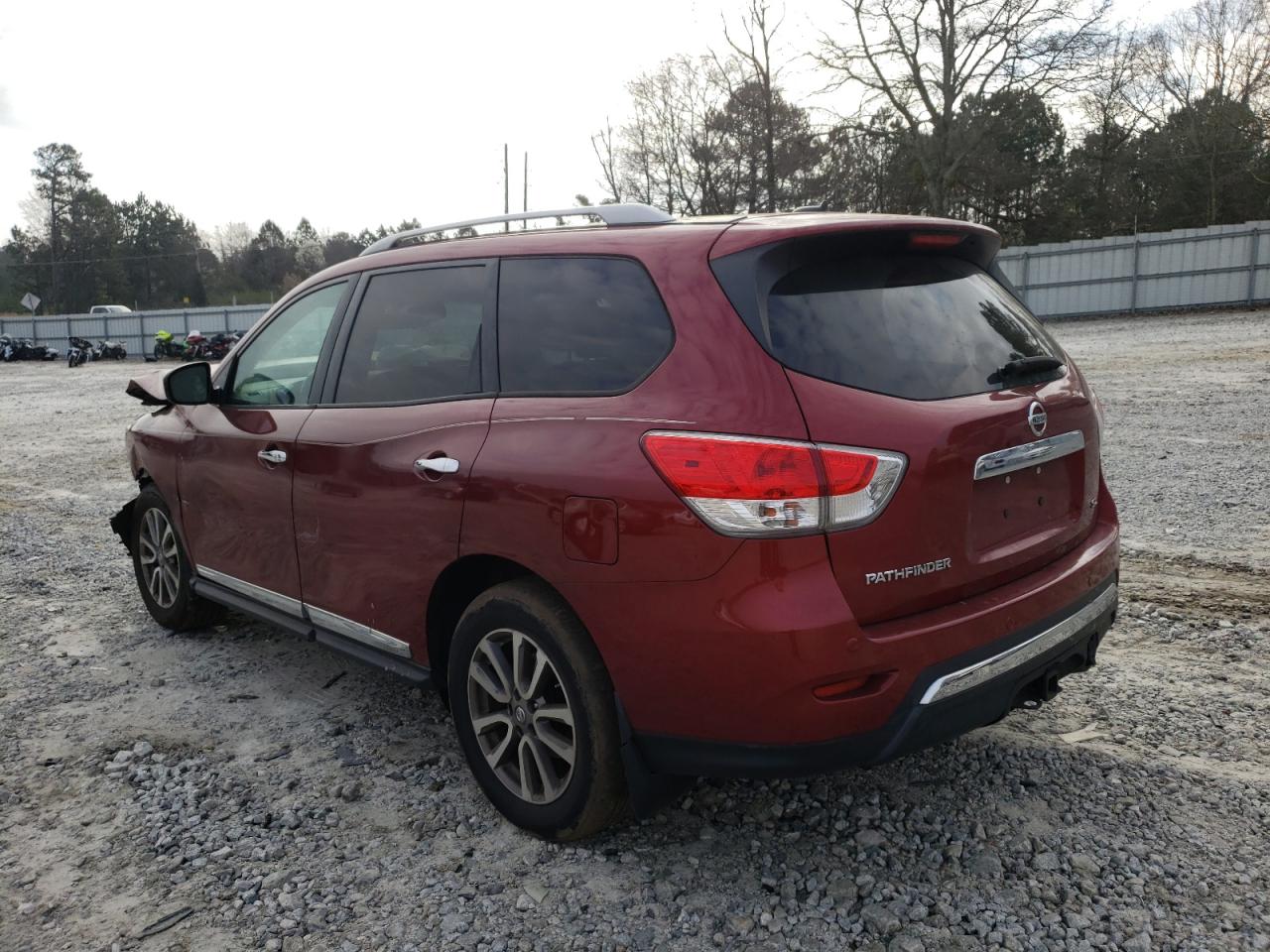 Photo 3 from auction – 2013 NISSAN PATHFINDER with VIN 5N1AR2MN9DC639201