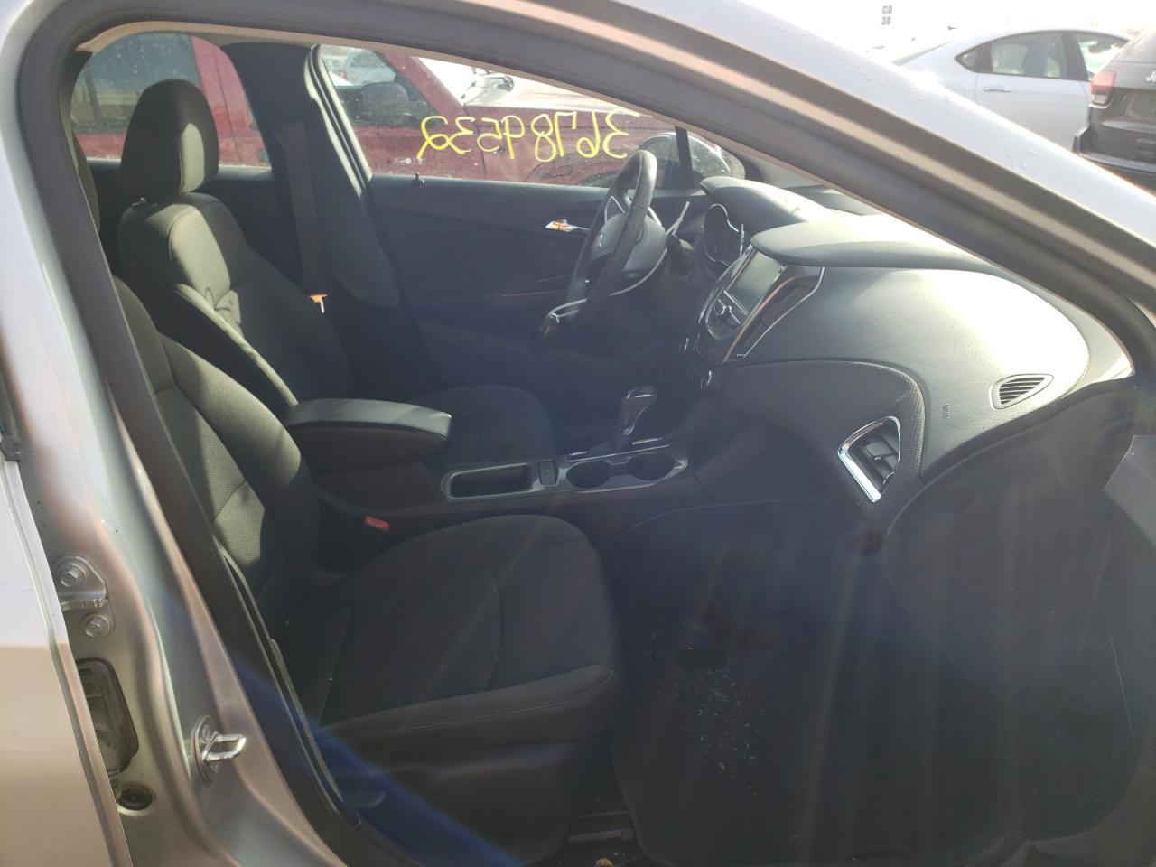 Photo 5 from auction – 2017 CHEVROLET CRUZE LT with VIN 3G1BE6SM3HS511549