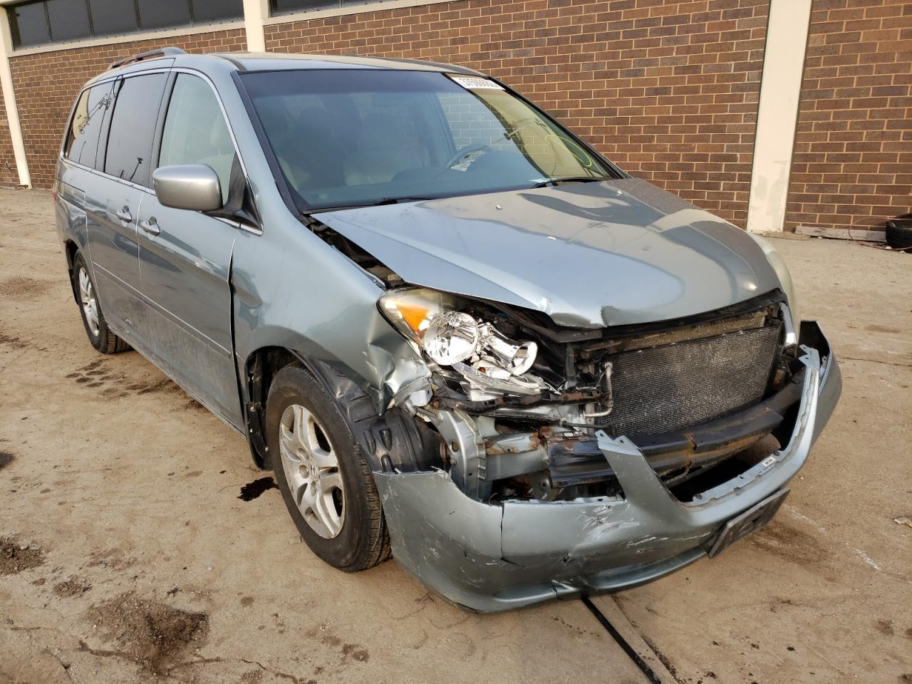 HONDA ODYSSEY EX 2005 with VIN 5FNRL38455B100983 - Photo from auction