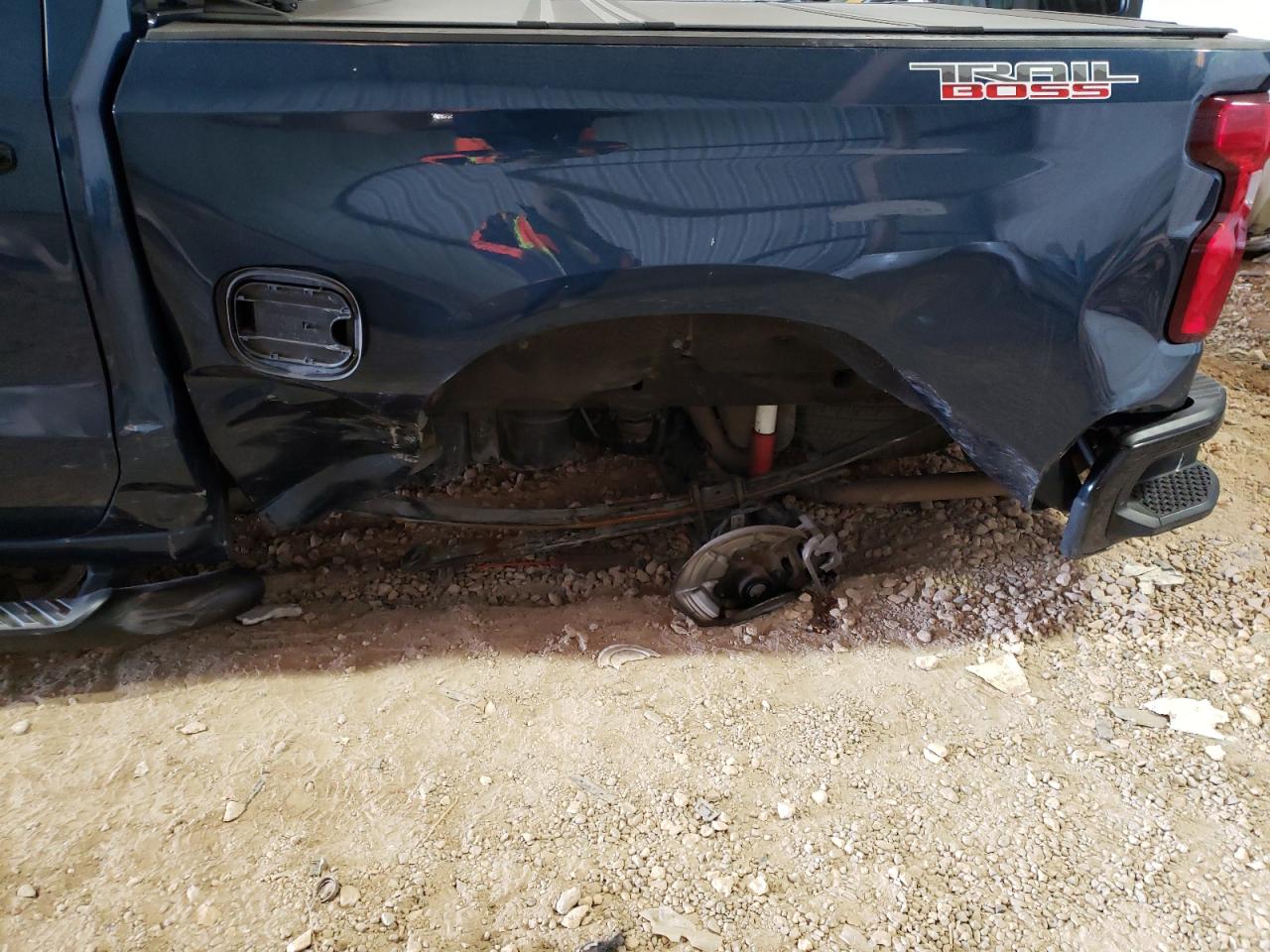 Photo 9 from auction – 2019 CHEVROLET SILVERADO with VIN 1GCPYFED9KZ121405